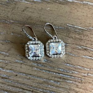 Stella & Dot Deco Drop Earrings